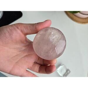 Big Rosequartz Palmstone